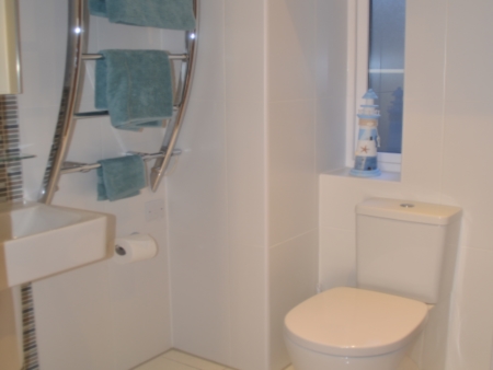 Bedroom Two's  en-suite bathroom facilities in The Lodge, Islay